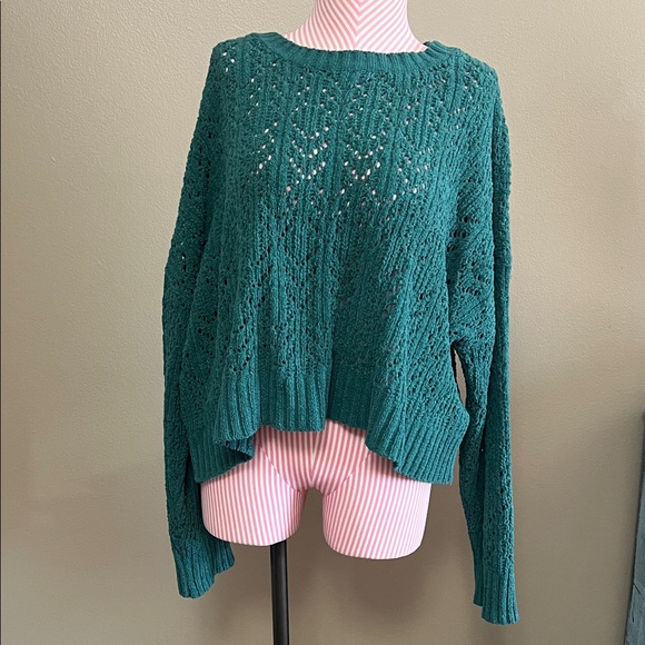 American Eagle Outfitters Sweaters - American Eagle Outfitters Teal Forest Green Eyelet Crew Neck Sweater - L